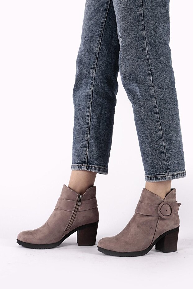 Ivory Kadın Bot - 2