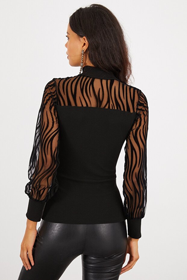 Damska czarna tiulowa bluzka na ramiączkach z półgolfem Yİ2401 - 6