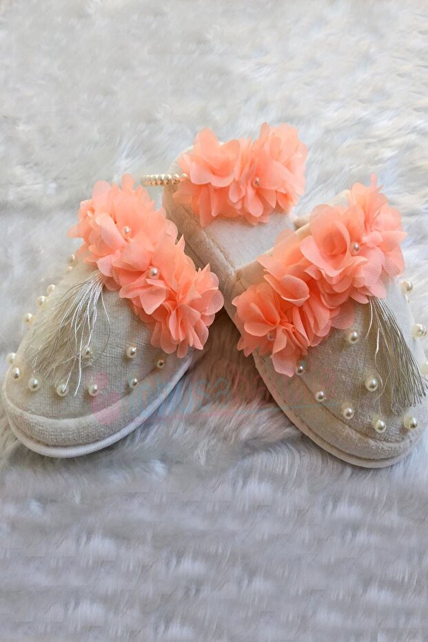 Women's Salmon Perla Maternity Slippers Crown Set