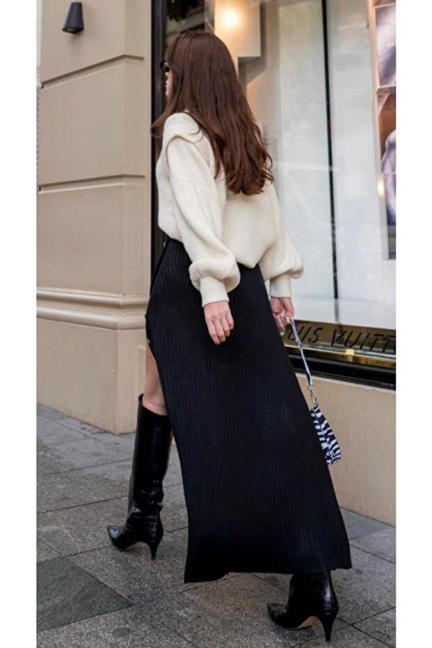 Siyah Triko Uzun Etek - 4