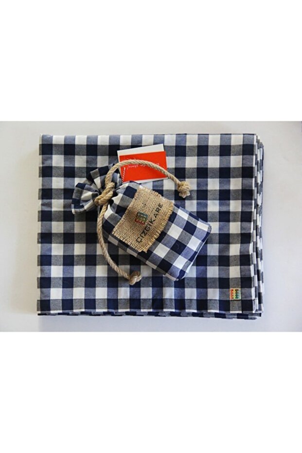 مفرش طاولة باللون الأزرق الداكن - 3