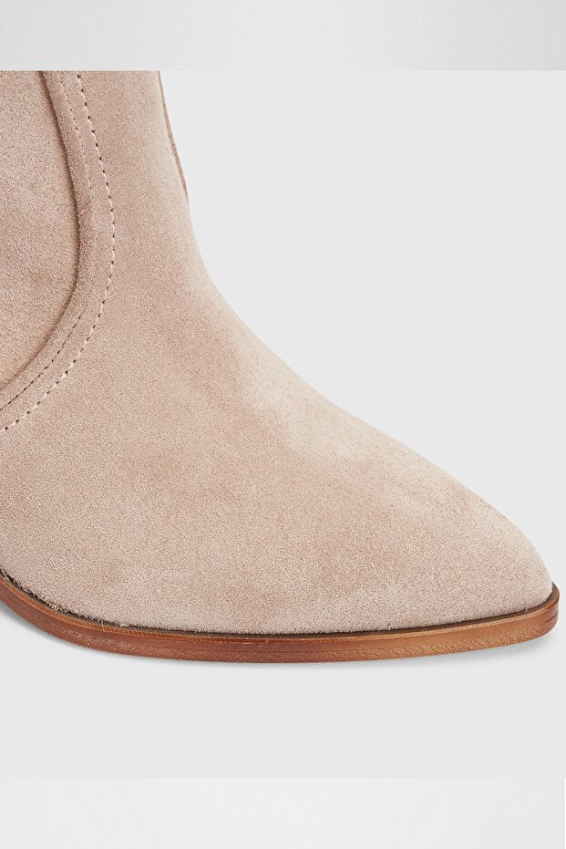 Gera-tr - Bej Kadın Bot - 4