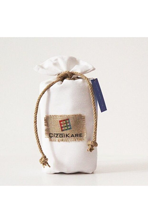 مفرش طاولة أبيض - 1