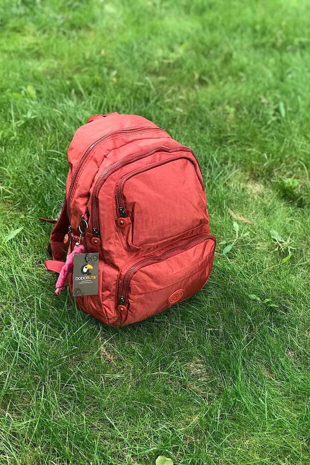 Medium Size School And Backpack - 1