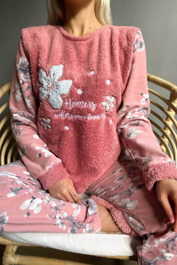 Pembe Yaprak Desenli Kadın Peluş Pijama Takımı - 6