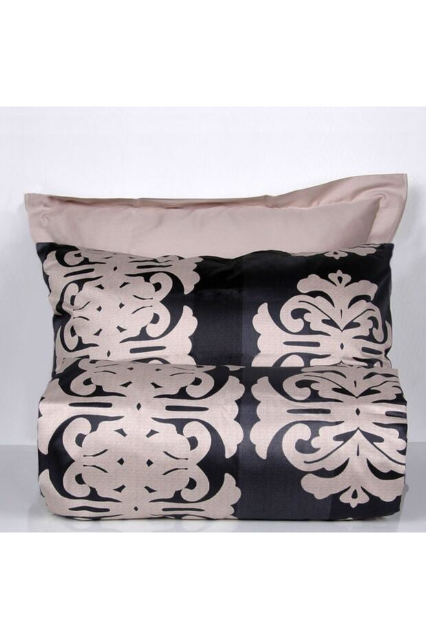 Classy Bedding Set - 2