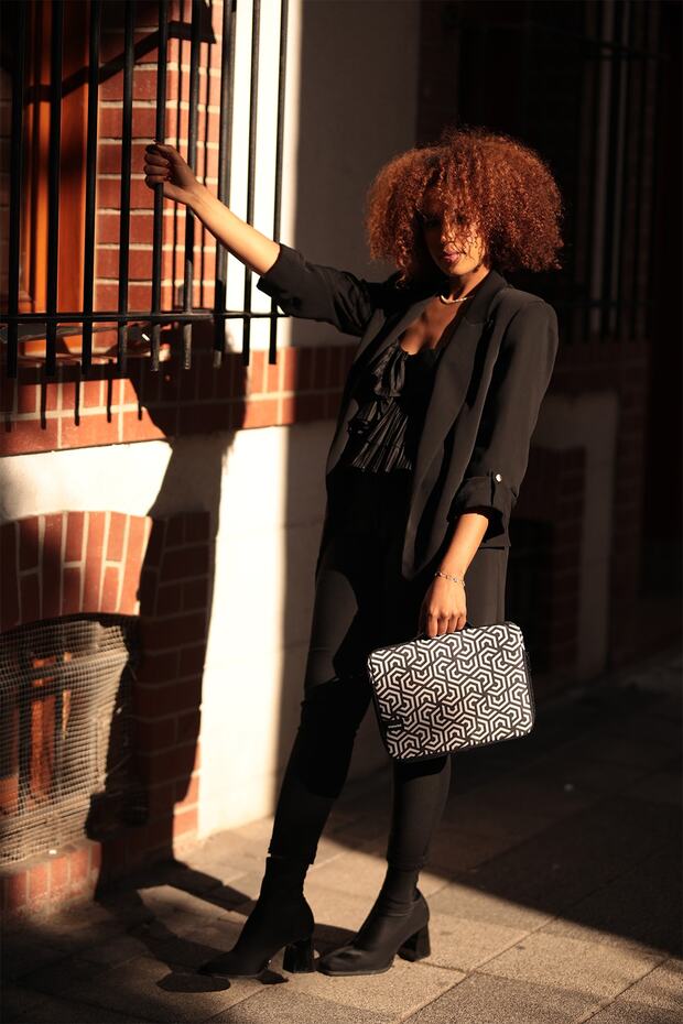 Ipad Samsung Huawei Lenovo Smart Slim Desenli Tablet Çantası - Rosetta - 5