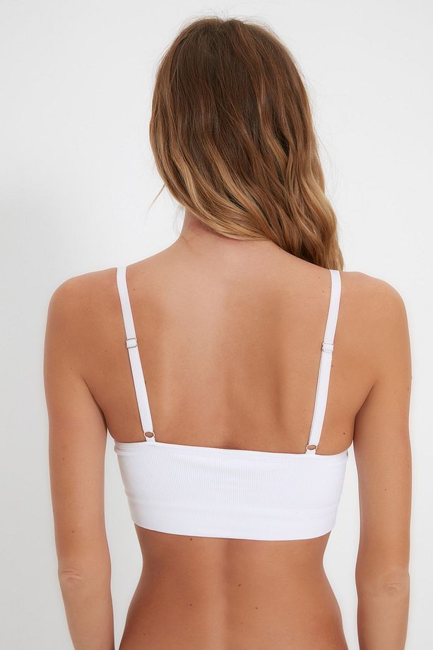 Beyaz Seamless/Dikişsiz İp Askılı Dolgusuz Balensiz Kaplı Bralette Örme Sütyen THMAW22SU0043 - 3