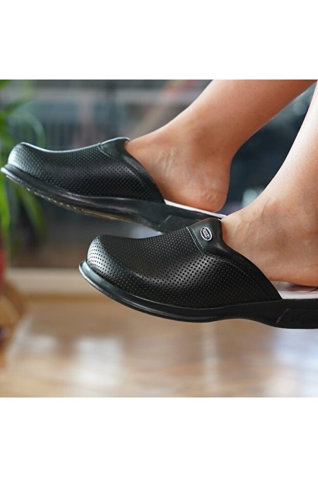 Men's Black Sabo 7 Point Sole Slippers