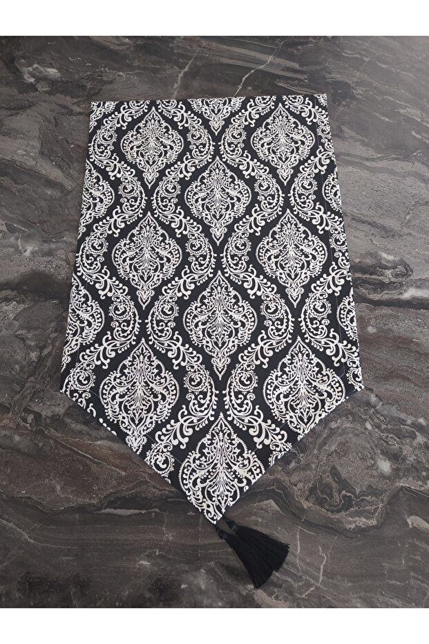 عداء نمط دمشقي أسود - 1