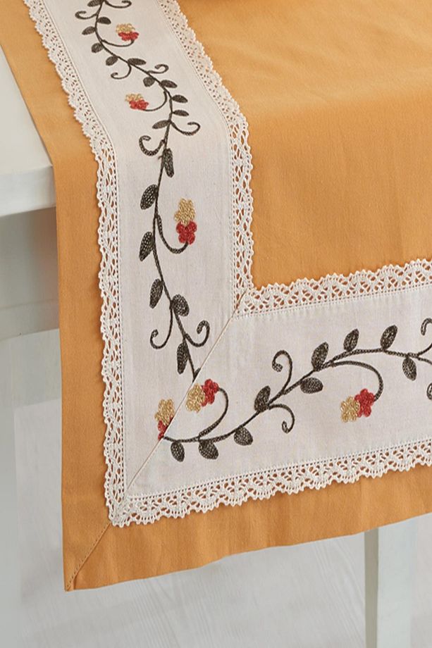Buldan Kumaşı Çiçekli Ipek Işlemeli 50x130 Cm Runner - 2