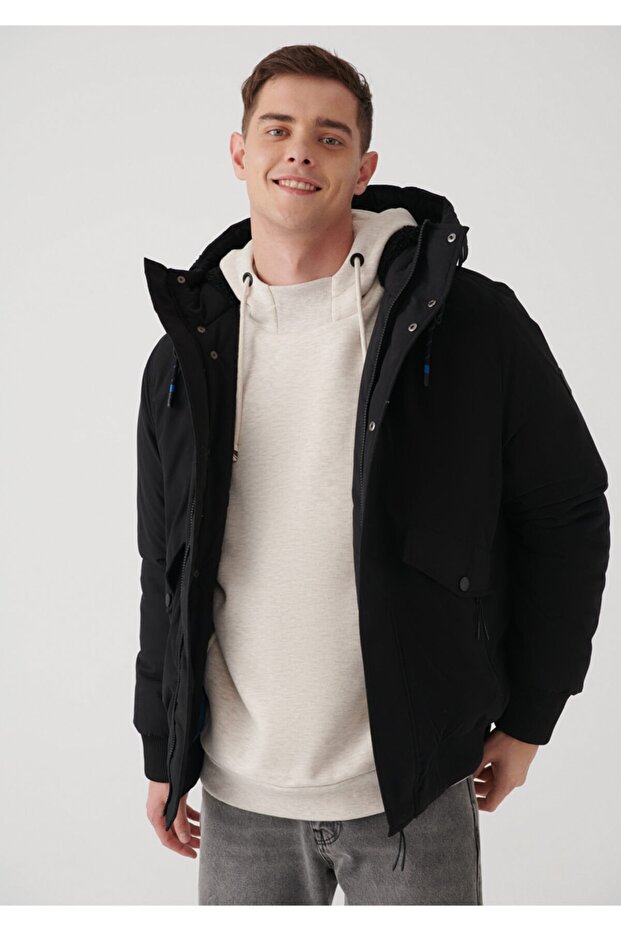 Black Jacket 0110025-900 - 2