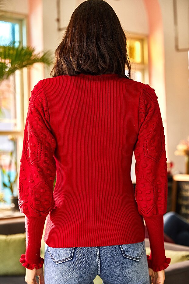 Damski sweter z bordowo-czerwonymi rękawami, szczegółowym stójką, prążkowanym swetrem z dzianiny KZK-19000383 - 6