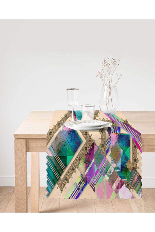 Modern Runner with Feather Design - 2