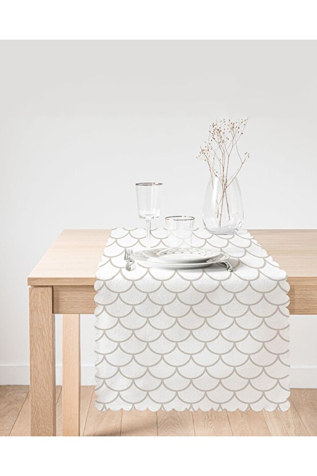 Special Design Geometric Patterned Digital Printed Runner - 2