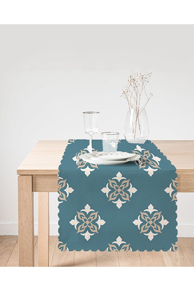 Damask Pattern Motif Decorative Runner - 2