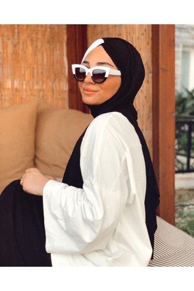 شال قطني ممشط بعقدة باللونين الأبيض والأسود - 3