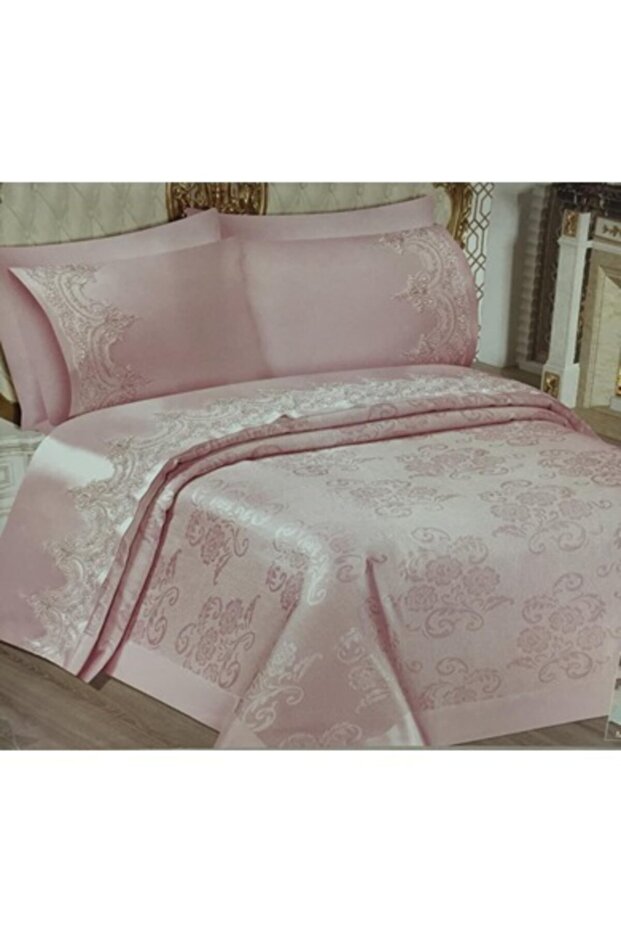 فريق بيكيه - 1