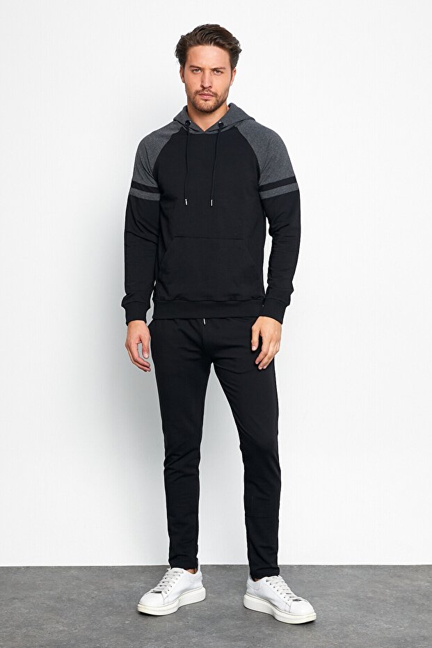 طقم رياضي أسود - 1