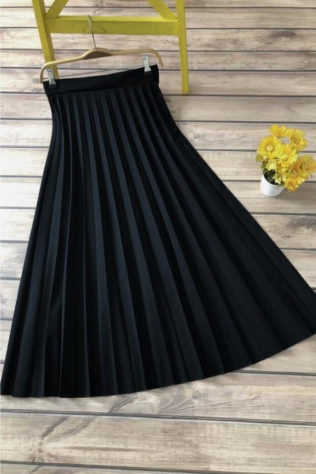 Women's Black Long Pleated High Waist Skirt