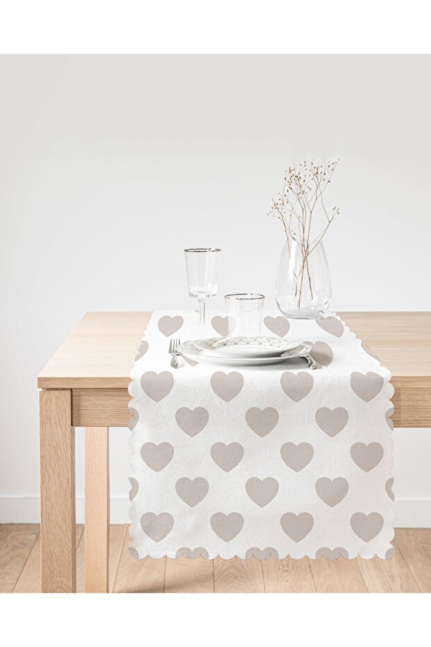 Heart Pattern Digital Printed Suede Runner - 2