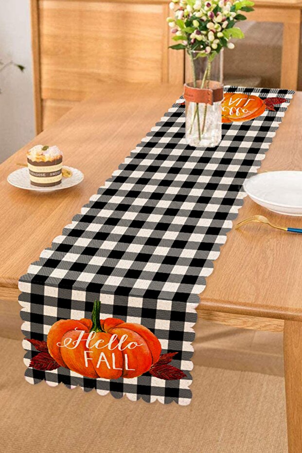 عداء ديكور بتصميم خاص مع كتابة "Hello Fall" على شكل يقطين