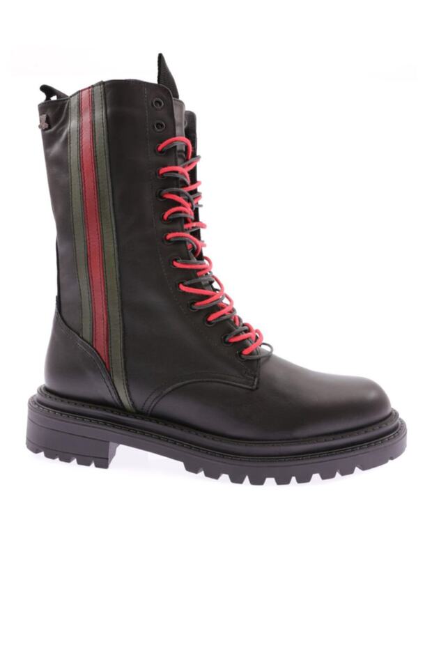 2153304k Kadın Bot - 1