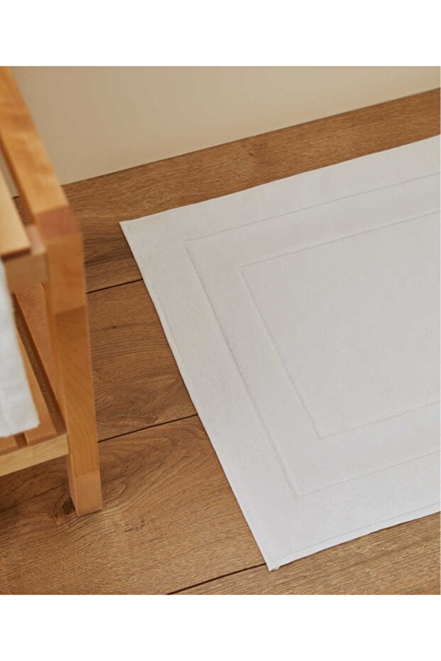 ممسحة بيضاء طازجة 50x80 سم
