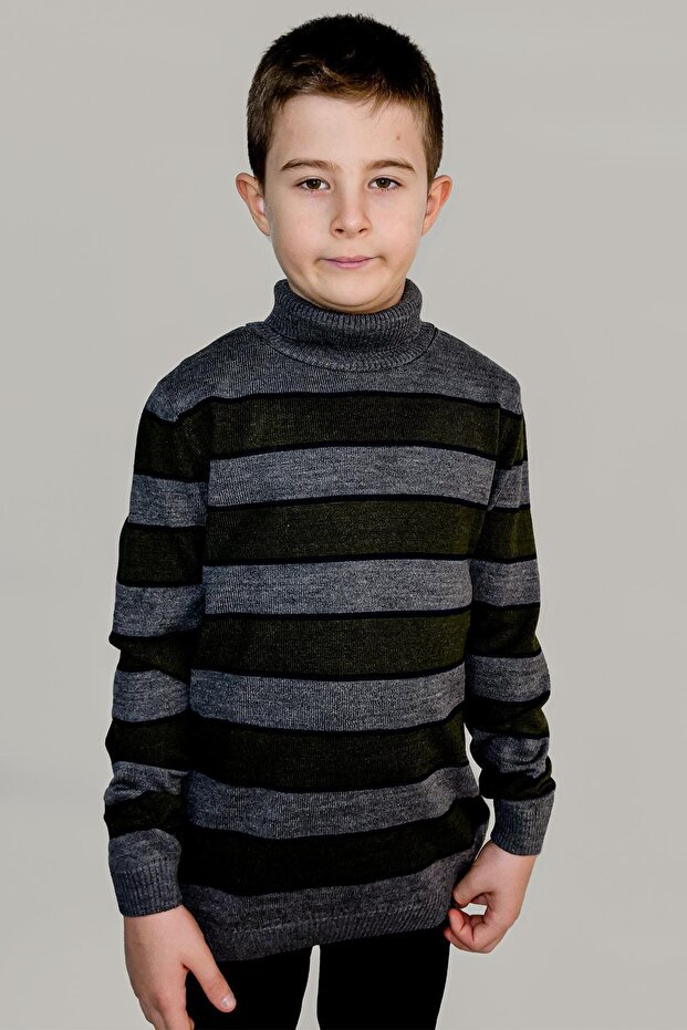 Children's Turtleneck Striped Sweater (c21-18749)