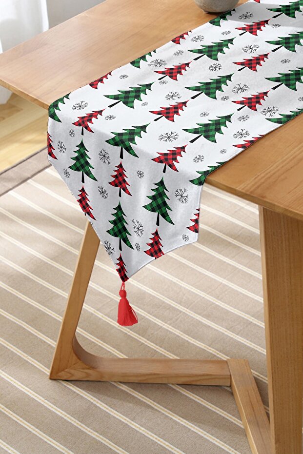 Digital Printed Modern Runner with Plaid Pine Tree Pattern on White Background - 2