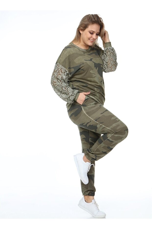 Women's Khaki Camouflage Pattern Oil Washed Leg Elastic Sweatpants