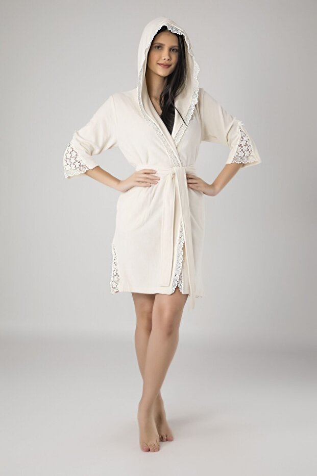 Women's Cream Complete Lace Dressing Gown Bathrobe