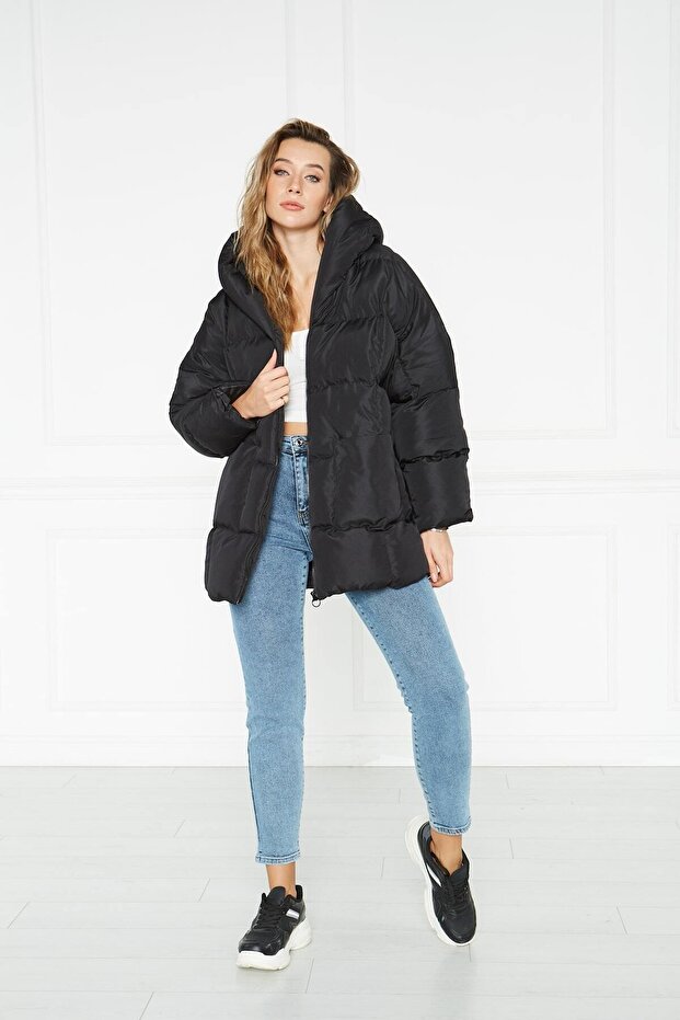 Women's Black Large Double Pocket Hooded Oversize Puffer Coat