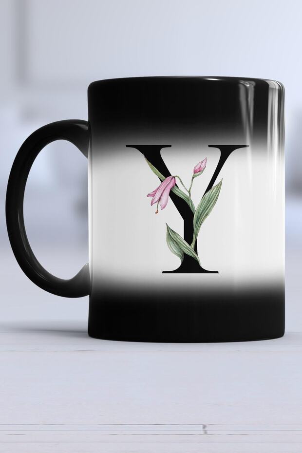 كوب سحري على شكل حرف Y مزين بالزهور - 1