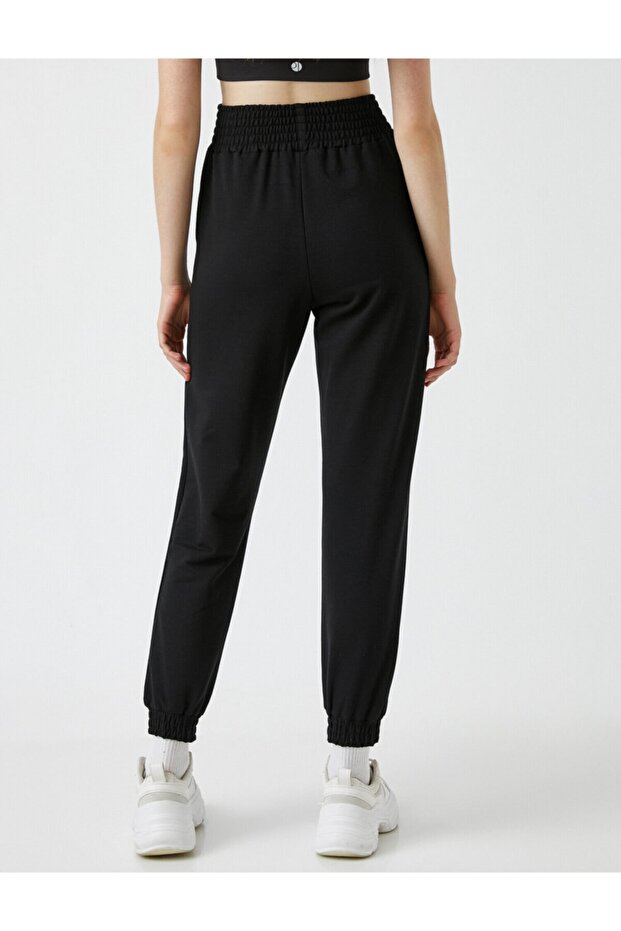 Jogger-Jogginghose mit elastischem Bund - 4