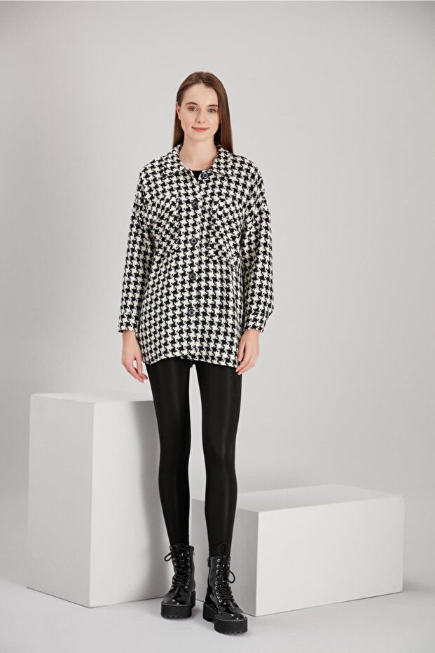 سترة منقوشة كبيرة الحجم (b21-200206) - 4