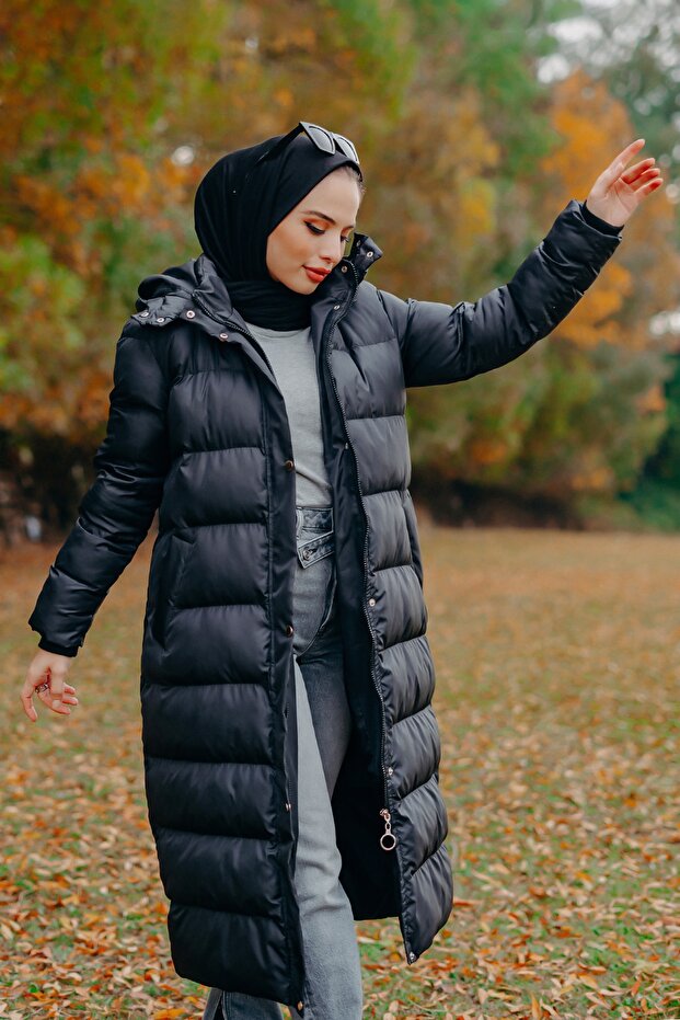 Kadın Siyah Kapüşonlu Şişme Mont - 2