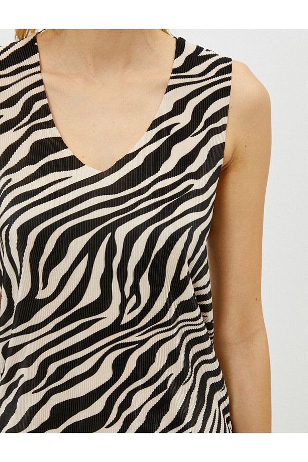 Kadın Zebra Desenli Atlet V Yaka Atlet - 5