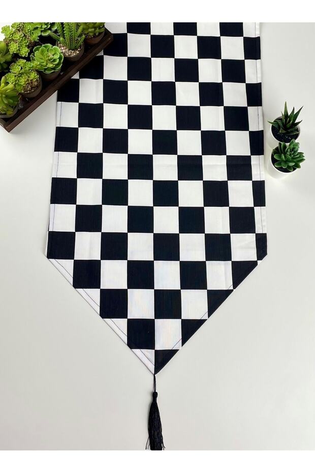 Dama Desenli Püsküllü Runner - 1