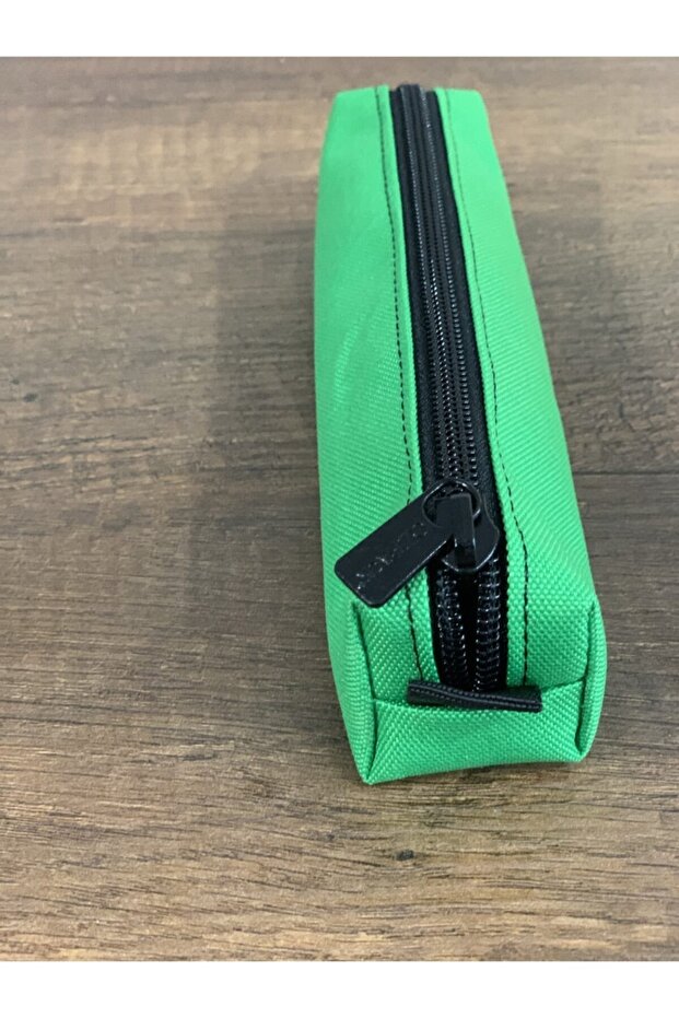 Green Pen Holder - 1