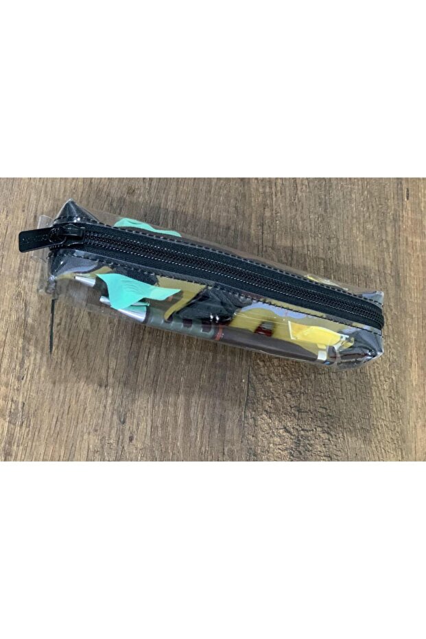 Şeffaf Siyah Kalemlik - 1