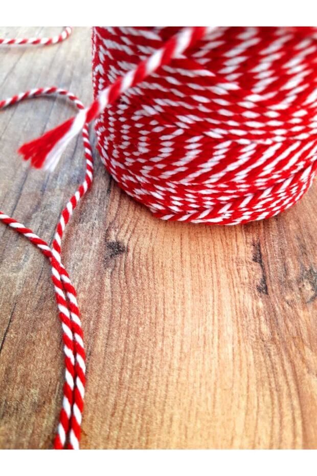 50 Pieces Marteniçka Red and White Thread Bracelet 50 Cards