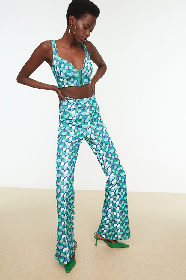 Yeşil Geometrik Desenli Örme Pantolon TPRSS22PL0052 - 3