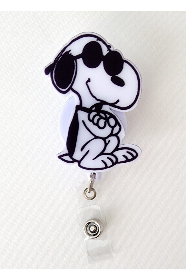 Snoopy Themed Yoyo Collar Card Holder with Glasses