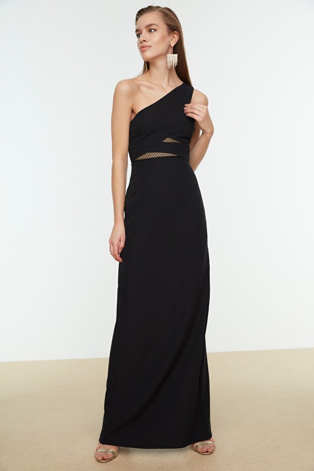 Siyah Pencere/Cut Out Detaylı Dokuma Uzun Gece Abiye Elbise TPRSS21AE0066 - 2
