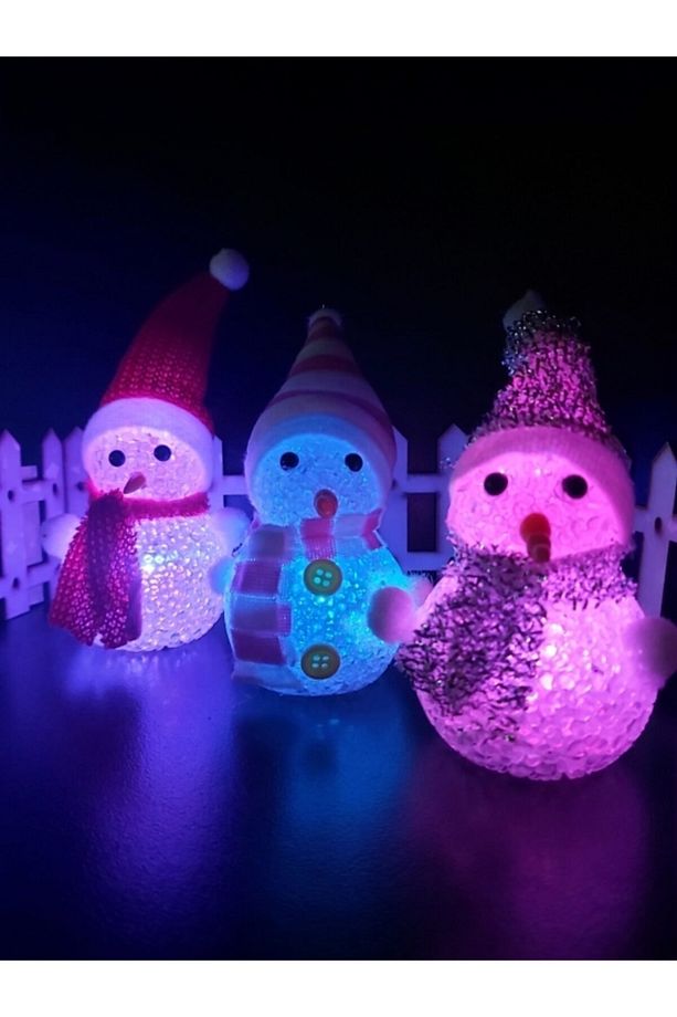 3'lü Renkli Led Işıklı Kardan Adam Gece Lambası, Dekoratif ve Sıcak Atmosfer Yaratır - 1