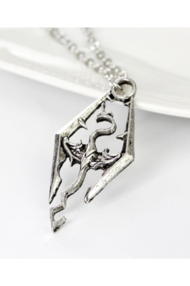 V: Skyrim Ejderha Kolye - 3