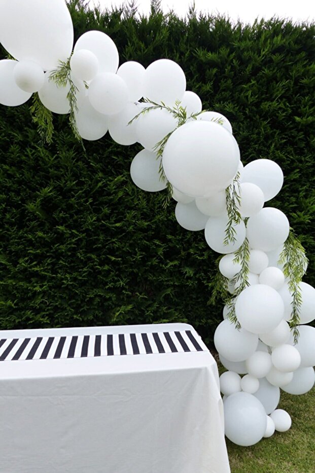 White Pastel Chain Balloon Set 70 Pieces + 5 Mt Balloon Chain