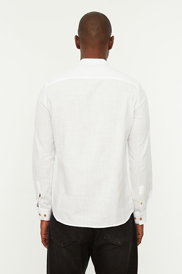 Beyaz Slim Fit Yarım Patlı Düğmeli Hakim Yaka %100 Pamuklu Gömlek TMNSS20GO0097 - 5