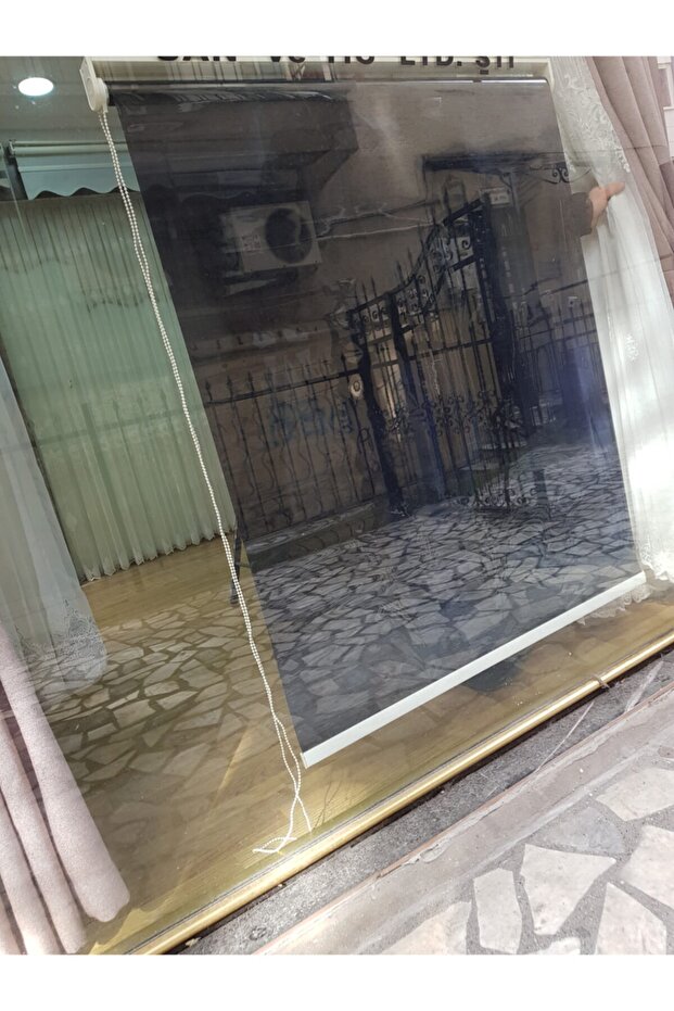 Cam Filmi Stor Perde - 2